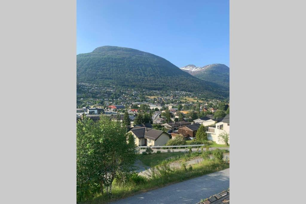 Leilighet Stryn Kültér fotó
