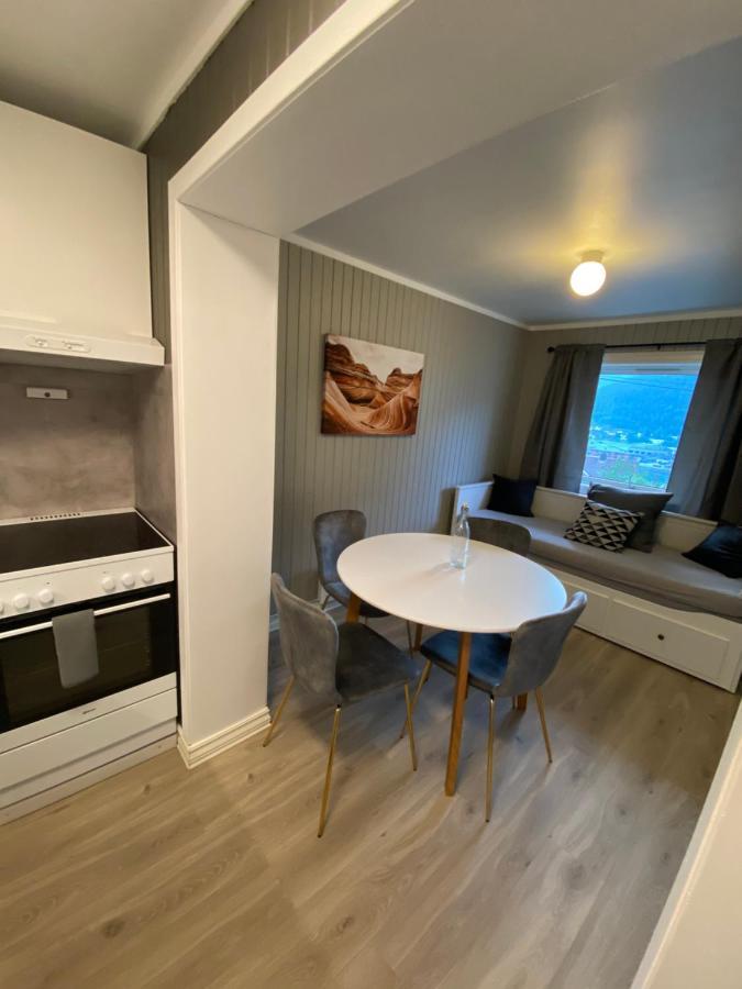 Leilighet Stryn Apartman Kültér fotó
